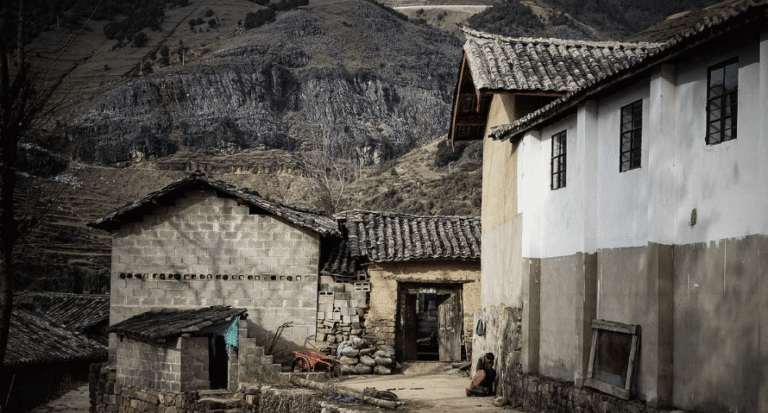 Best 30+ Village Quotes in Hindi